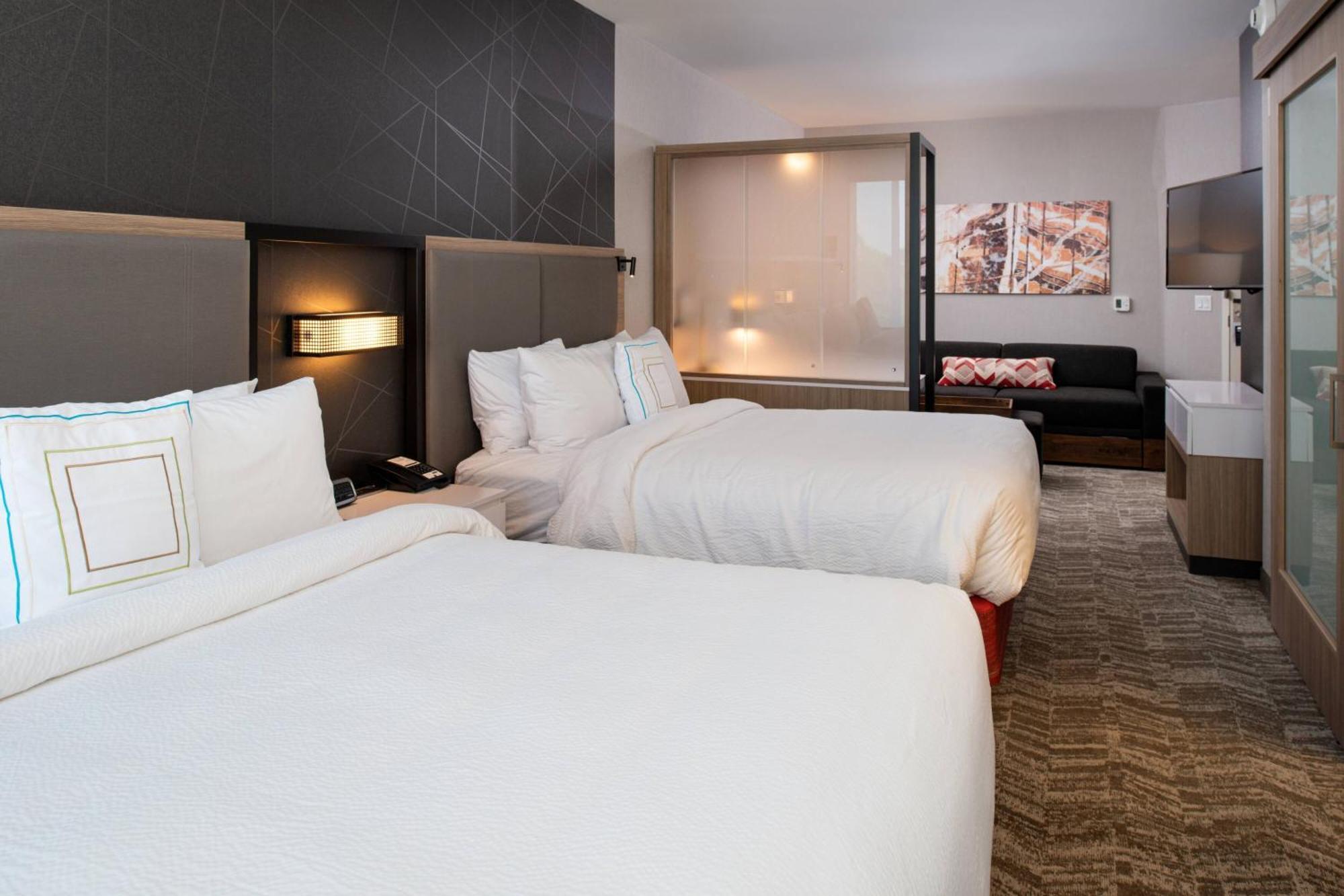 สปริงฮิลล์ สวีท บาย แมริออท แคนซัสซิตี้ นอร์ท Hotel ภายนอก รูปภาพ